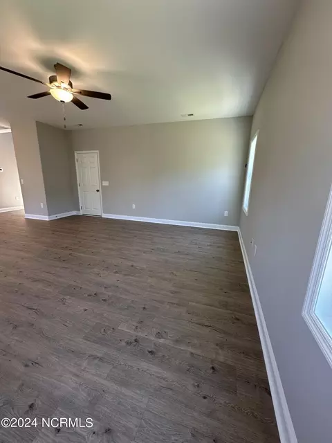 903 Marshview Ct, Hubert, NC 28539 photo 8