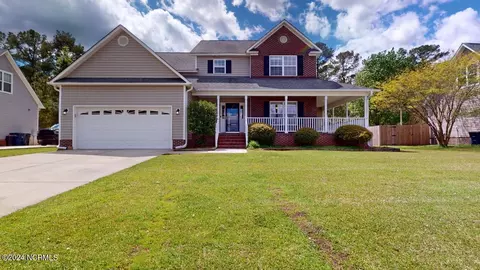 211 Londonberry Ln, Jacksonville, NC 28540