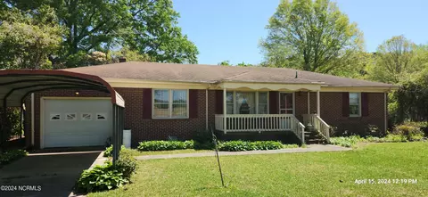 1351 Nc 32 N, Corapeake, NC 27926