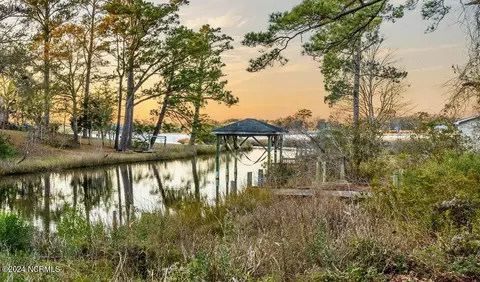 147 Water Front Dr, Cedar Point, NC 28584 photo 2