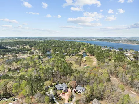 View/Area - 108 Charles Ct, Chocowinity, NC 27817 photo 8 of 9