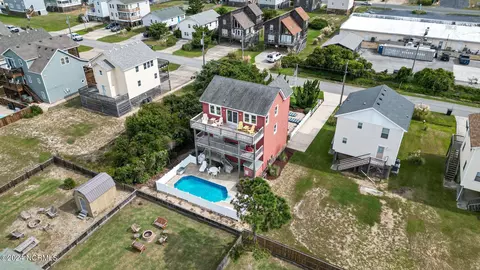 Exterior - 1218 S Memorial Blvd, Kill Devil Hills, NC 27948 photo 9 of 10