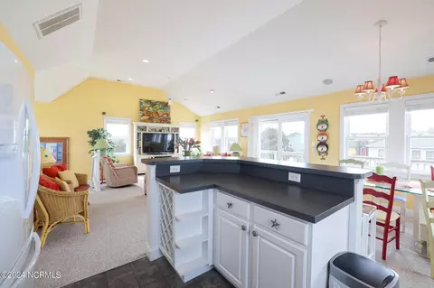 Living - 1218 S Memorial Blvd, Kill Devil Hills, NC 27948 photo 1 of 5