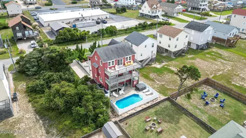 Exterior - 1218 S Memorial Blvd, Kill Devil Hills, NC 27948 photo 10 of 10