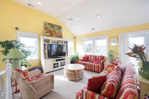 Living - 1218 S Memorial Blvd, Kill Devil Hills, NC 27948 photo 2 of 5