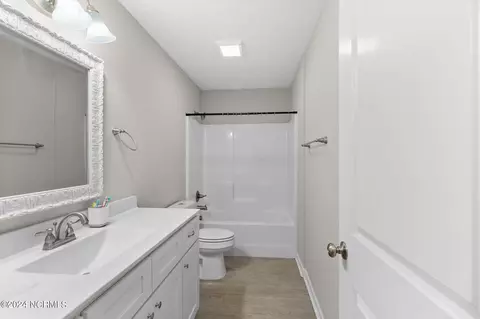 Bath - 200 Park Ave, Pinebluff, NC 28373 photo 4 of 4