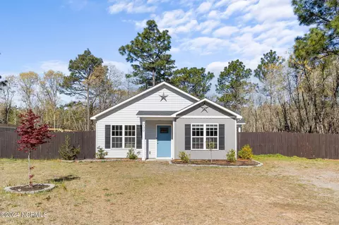 Exterior - 200 Park Ave, Pinebluff, NC 28373 photo 6 of 6