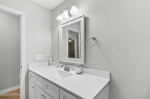 Bath - 200 Park Ave, Pinebluff, NC 28373 photo 3 of 4