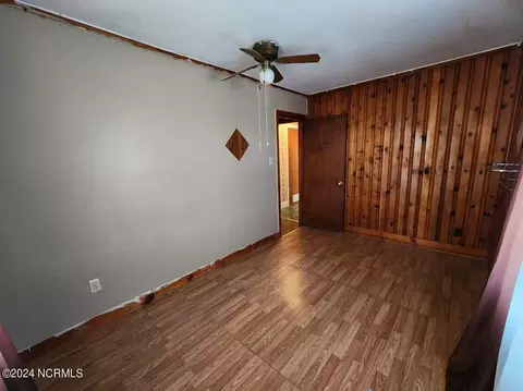 581 Back St, Kinston, NC 28504 photo 8