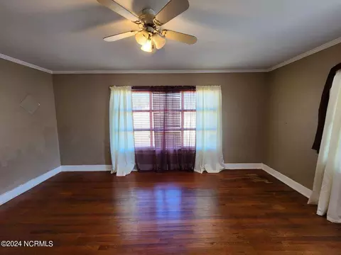581 Back St, Kinston, NC 28504 photo 13