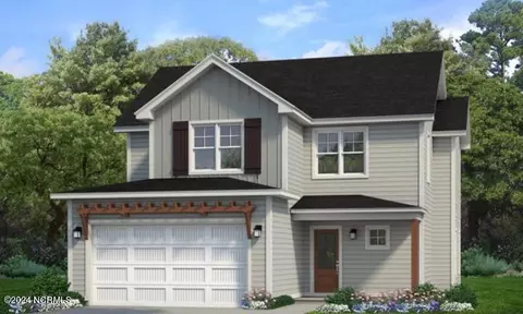 512 Burgundy Dr, Southern Pines, NC 28387
