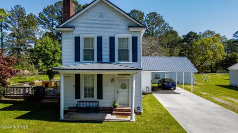 304 Boush St, Roper, NC 27970