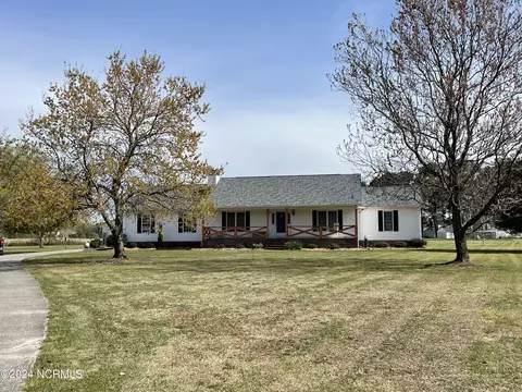 2707 Ivy Chase Dr, Winterville, NC 28590