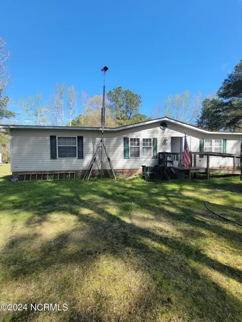 103 Forest Glen Rd, Poplar Branch, NC 27965