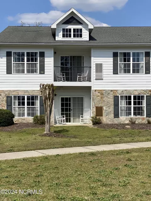 510 Little River Farm Blvd #B208, Carthage, NC 28327