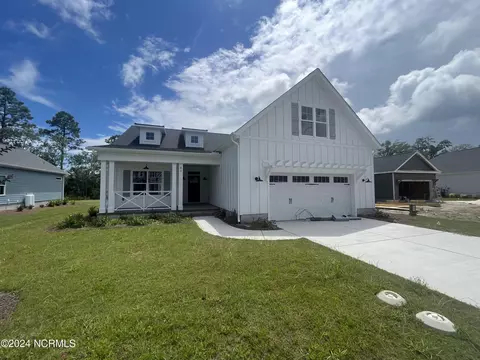 61 Allbrook Way, Hampstead, NC 28443