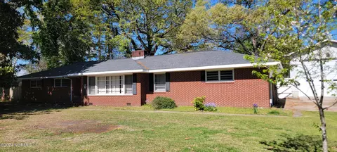 6718 Glenwood Dr, Grifton, NC 28530
