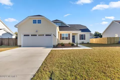 524 New Hanover Trl, Jacksonville, NC 28546
