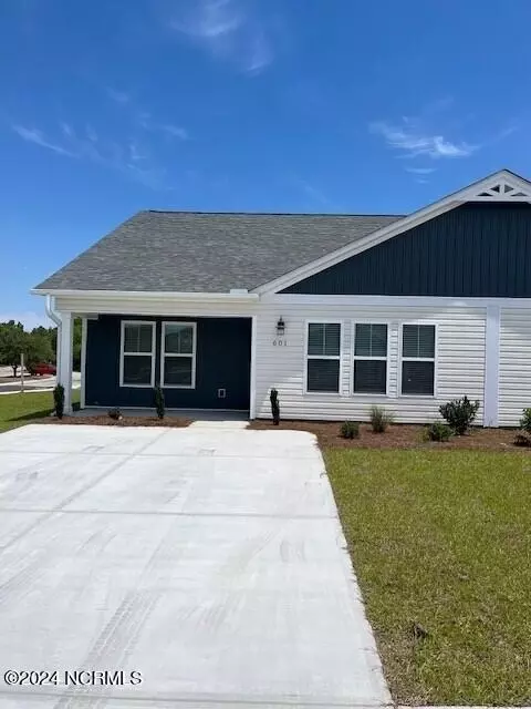 601 Villa Cv, Newport, NC 28570