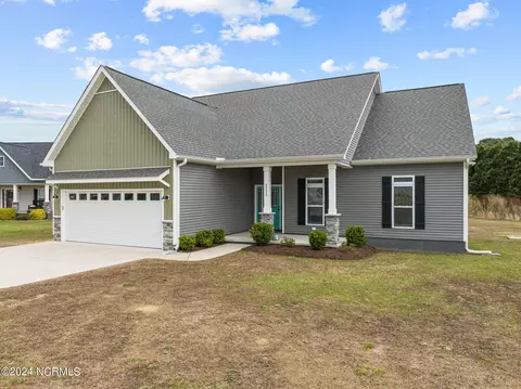 2212 Marinwood Ct, Greenville, NC 27834