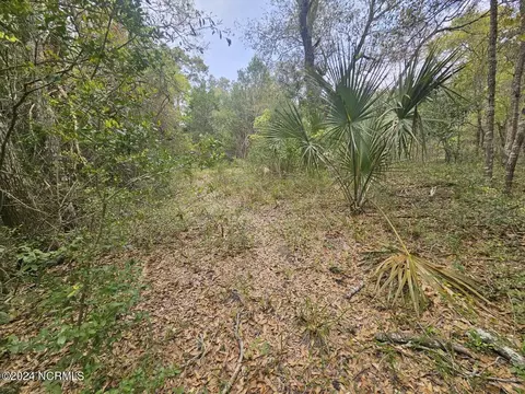 9 Musket Ct, Bald Head Island, NC 28461