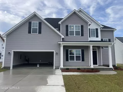 347 Oleander Dr, Greenville, NC 27858