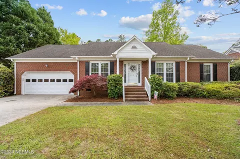 4912 Northeaster Dr, Wilmington, NC 28409