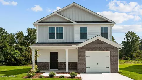 1413 N Wilshire Ct, Kinston, NC 28504