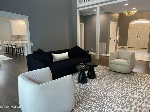 Living - 26 Edinburgh Ln, Pinehurst, NC 28374 photo 7 of 11