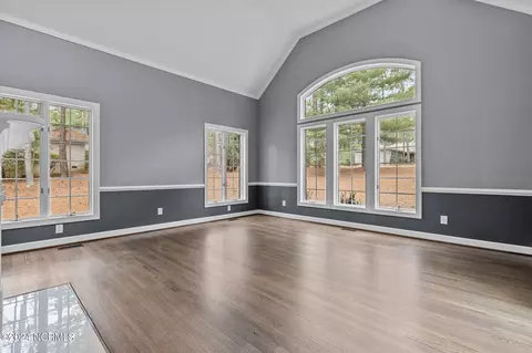 Living - 26 Edinburgh Ln, Pinehurst, NC 28374 photo 3 of 11