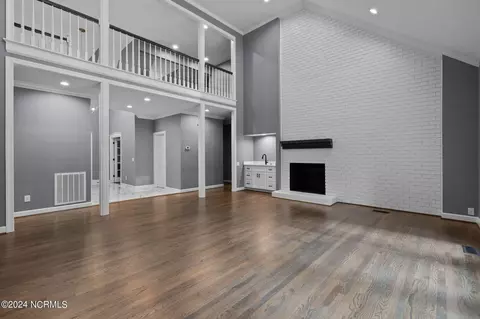 Living - 26 Edinburgh Ln, Pinehurst, NC 28374 photo 8 of 11