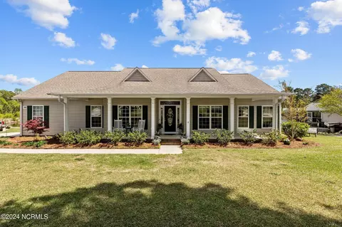 160 Presnell Ct, Carthage, NC 28327