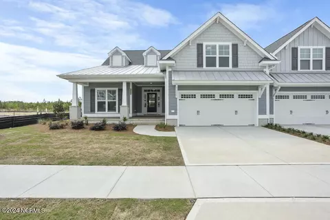 8256 Centerwood Dr, Leland, NC 28451