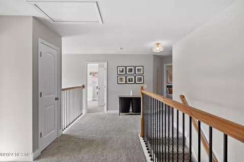 Entry Way - 335 SW Plantation Dr, Jacksonville, NC 28540 photo 6 of 6