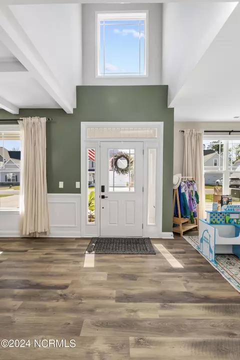 Entry Way - 335 SW Plantation Dr, Jacksonville, NC 28540 photo 1 of 6