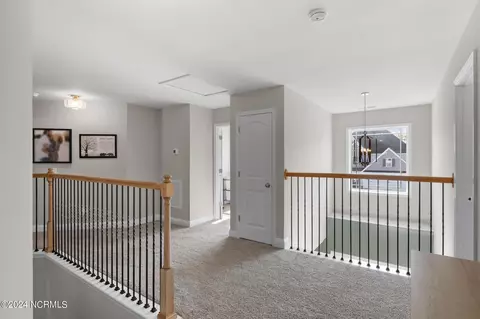 Entry Way - 335 SW Plantation Dr, Jacksonville, NC 28540 photo 5 of 6