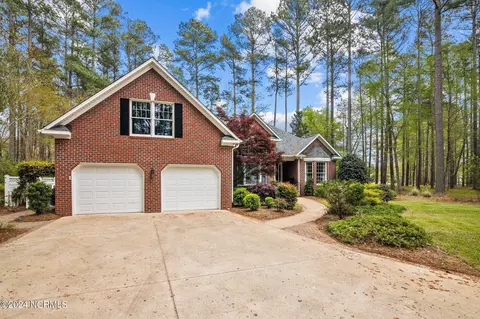 Exterior - 101 Newport Ct, Chocowinity, NC 27817 photo 4 of 35