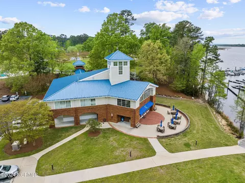 Exterior - 101 Newport Ct, Chocowinity, NC 27817 photo 16 of 35
