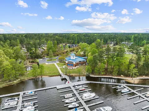 View/Area - 101 Newport Ct, Chocowinity, NC 27817 photo 4 of 26