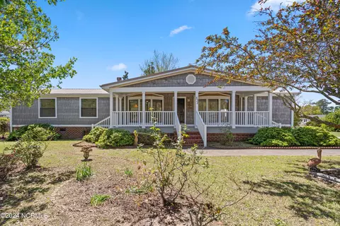 532 Soundside Dr, Wilmington, NC 28412