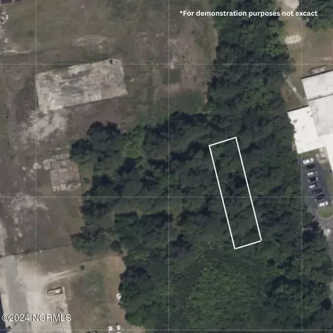 lot6 Near 606 Washington St, Whiteville, NC 28472