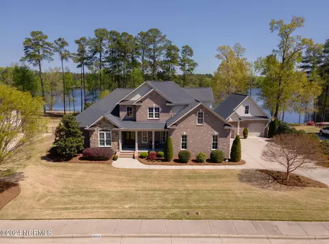 4804 Pinnacle Ct N, Wilson, NC 27896