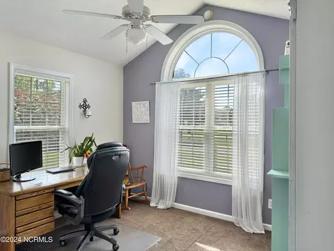 104 Derby Ln, Hampstead, NC 28443 photo 9