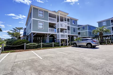 43 Ocean Isle West Blvd #4, Ocean Isle Beach, NC 28469