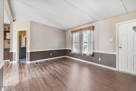 109 Barnwell Rd, Dudley, NC 28333 photo 9