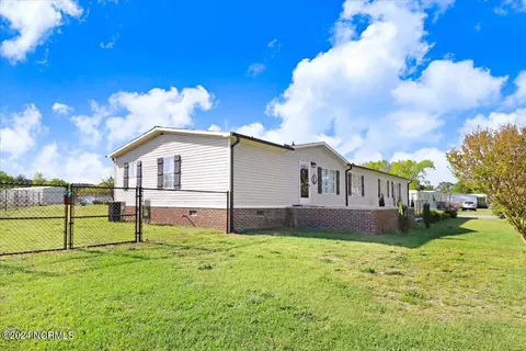 109 Barnwell Rd, Dudley, NC 28333 photo 3