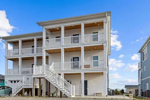 Exterior - 809 Emerald Dr #WEST, Emerald Isle, NC 28594 photo 2 of 18