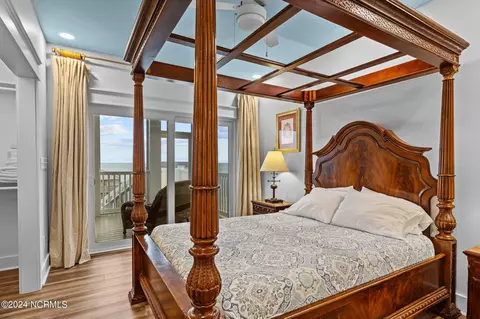 Bedroom - 809 Emerald Dr #WEST, Emerald Isle, NC 28594 photo 6 of 7