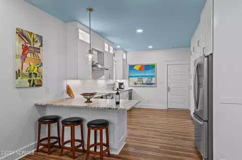 Kitchen - 809 Emerald Dr #WEST, Emerald Isle, NC 28594 photo 4 of 12