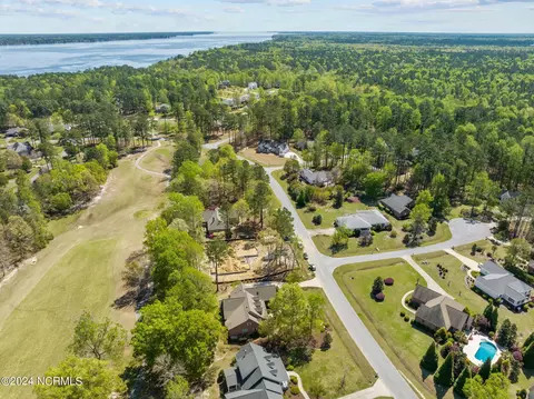 View/Area - 1400 Potomac Dr, Chocowinity, NC 27817 photo 6 of 9